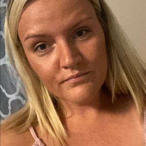 Meet your Posher, Sierra